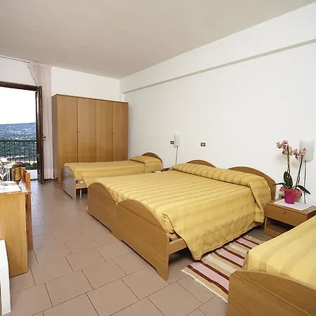 Ispinigoli 3*