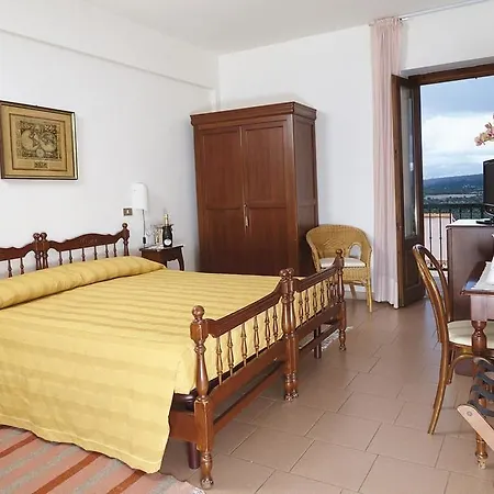 Ispinigoli Hotel 3*