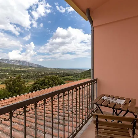 Ispinigoli Hotel 3*