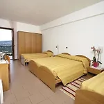 Ispinigoli 3*